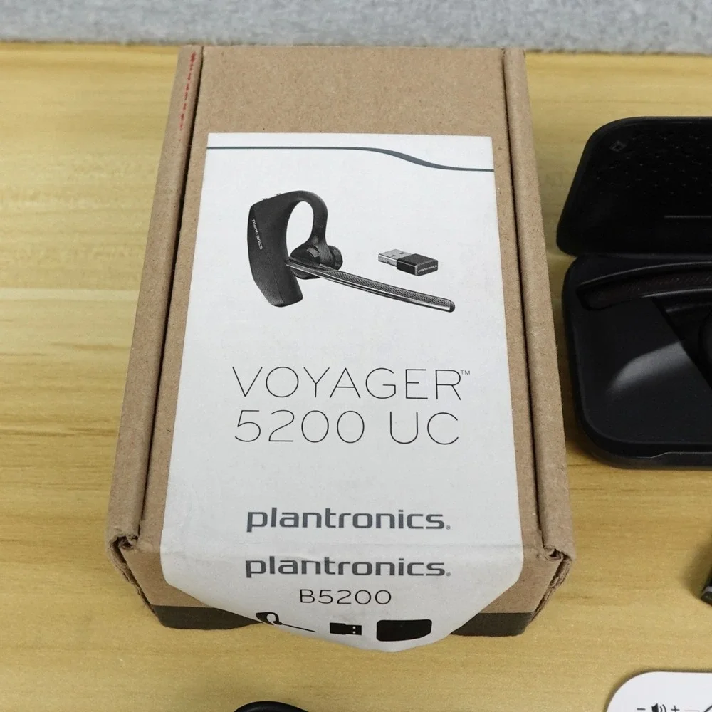 Plantronics 206110-101 Voyager 5200 UC Black Mono Bluetooth Headset System